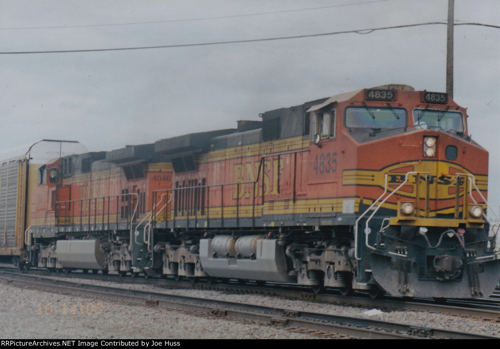 BNSF 4835 East